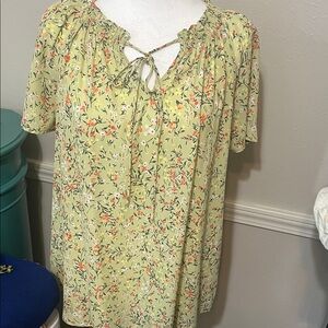 Pleione Light Green Floral Blouse